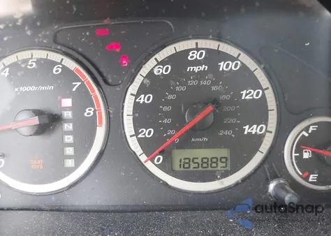 2004 Honda Cr-V Lx z USA, uszkodzony, nr VIN JHLRD68454C013307